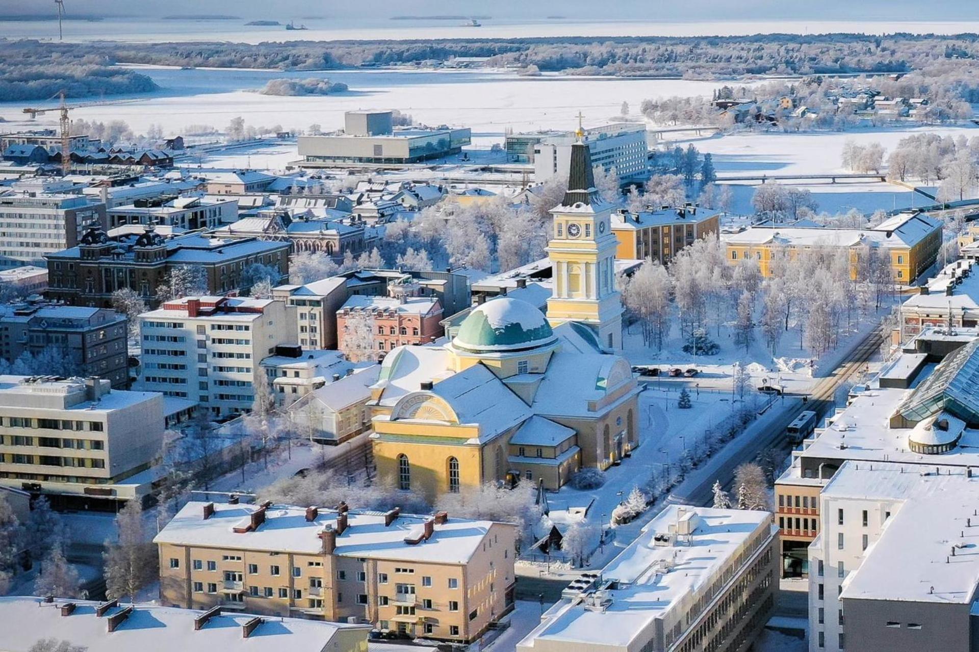 Kaarteen Yksioe Oulu Luaran gambar